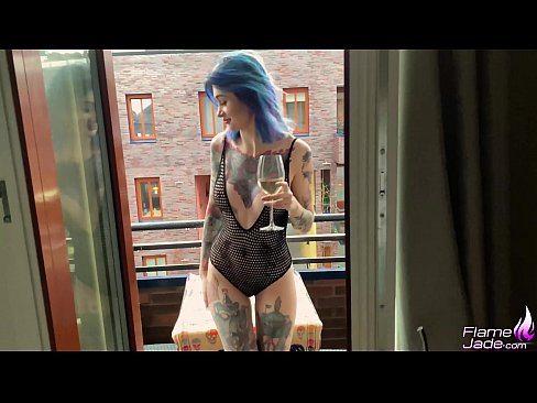 ❤️ Ragazza tremenda che succhia con un gulp e scopa appassionatamente sotto il cielo aperto ️❌ Porno al it.pornofilmtv.ru ❤️